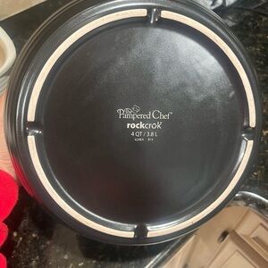 Pampered Chef Rockcrok 4 Qt Black